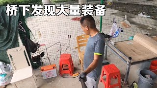 骑行安徽，高速公路桥下发现大批装备，是谁在这里居住？【小哥在旅途】