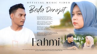 Download Mp3 Fahmi - Beda Derajat ( Official Music Video ) Lagu Aceh Terbaru 2023