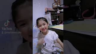 【TikTok】ポケットからキュンです🥰絶対可愛く撮らせてくれない小学生#shorts