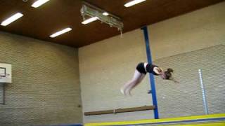 Arabier 2x salto achterover