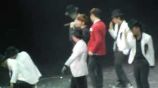 [FANCAM] 130518  Before U Go - TVXQ Catch Me in KL