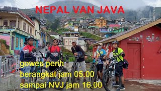 GOWES PERIH NEPAL VAN JAVA