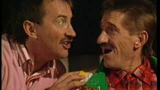 ChuckleVision 3x04 Home Helpless