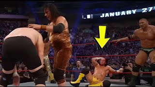 23 Minutes of the Most Hilarious WWE Royal Rumble Moments Ever