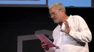 Media Literacy: Mind Versus Mindful: Peter Komendowski at TEDxDesMoines