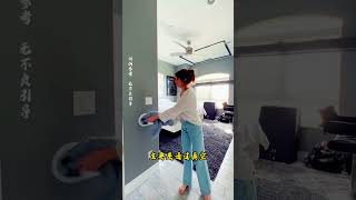 为什么把脏衣服随手一扔，就会被墙壁上的小孔，吃进肚子里去#科普 #知识 #冷知识