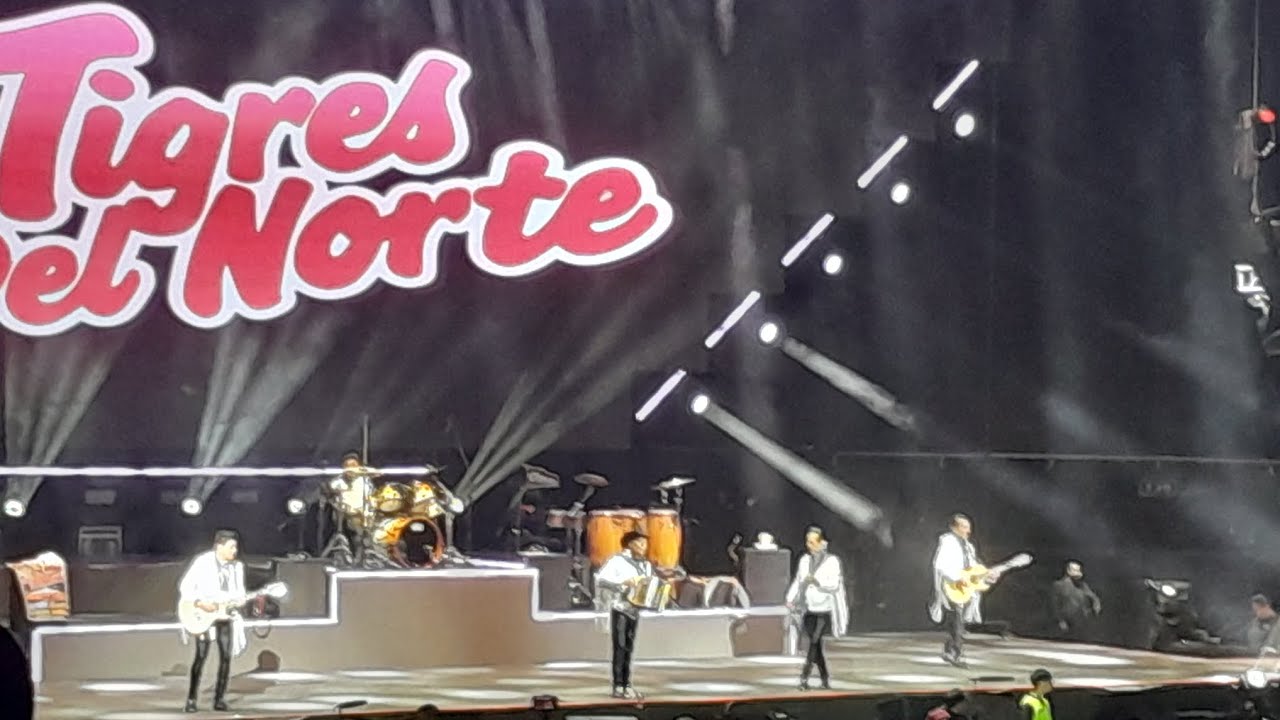 Los Tigres Del Norte Concierto Historico Arena Monterrey Tour "Siempre ...