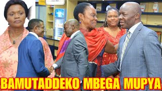 BREAKING NEWS! KABAKA BAMUTADDEKO MBEGA OMUPYA-OLUKWE OKUMUMALAWO LUWANVU-HAJJI KIZITO ABIYINGIDDEMU