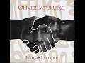 Oliver Mtukudzi - Mai Varamba LIVE | Soulful Tribute to Mothers 🎸#africanmusic #zimmusic #macheso