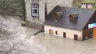 Spectacular flooding of the Gave d'Oloron in French Pyrenees