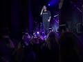 BRETT YOUNG- HERE TONIGHT LIVE