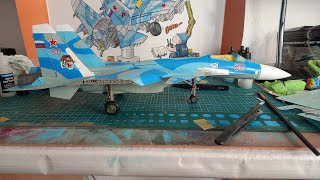 SU 33 \