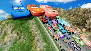 TRANSPORTING PIXAR CARS & FRUITS WITH COLORED & JOHN DEERE vs CLAAS vs TRACTORS - BeamNG.drive #962