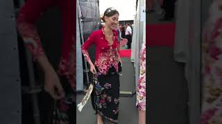 CANTIKNYA PARA BULE BILA PAKAI KEBAYA