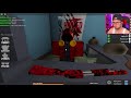 ajutor suntem vanati pe roblox