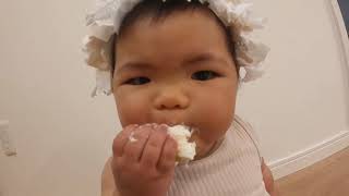 1歳のbirthdayぱーてぃー　スマッシュケーキをします！最後は大惨事に！