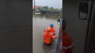 Chuva intensa deixa desabrigados e causa alagamentos em Peruíbe #shorts