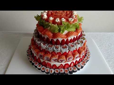 Bolo de sushi / sushi cake Bolo de sushi / sushi cake