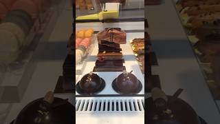 La Maison du Chocolat Sèvres #france #paris #macaron #sweets #sweets #chocolate #patisserie