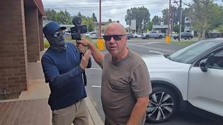 🚨 ENTITLED KAREN ASSAULT MELTDOWN… INSANE FREAKOUT CAUGHT ON CAMERA 😳