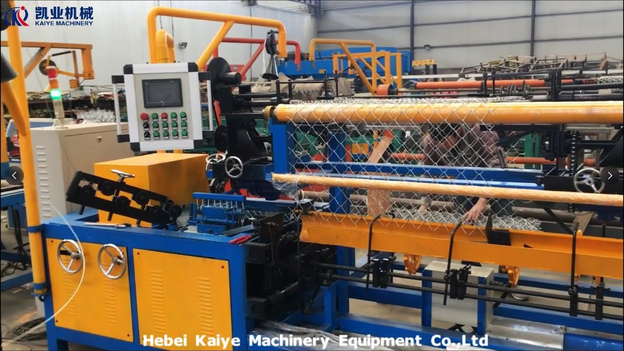 Double Wire Automatic Chain Link Fence Machine Wiremesh Weaving