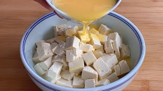 The tofu is cut into small pieces and then poured in 3 eggs ❤️ My family eats it 6 times a week❗😋