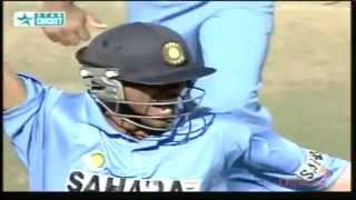 Unbelievable Run Out - Great Fielding by Mohammad Kaif