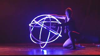 FantasyBox Elite LED Hula Hoop Artist