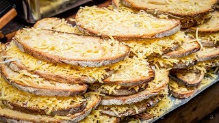 LONDON STREET FOOD, BOROUGH MARKET, BIG GRILLED CHEESE SANDWICH, INTERNATIONAL STREET FOOD