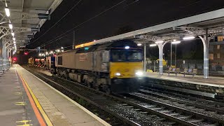 DRS 66428 and 66426 head through Ipswich working 3S10 30/10/20