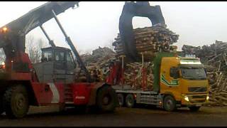 Holztransporte Ebner Gerhard- schnelles abladen