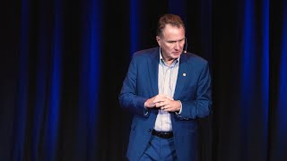 How to transform lives through hope and courage | David Young | TEDxWhite Rock