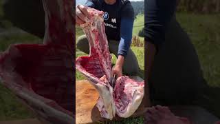 দেখুন চায়নারা কিভাবে মাংস পুরিয়ে খাই ||Cutting a thin slice of meat