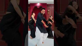 Kab Tu Aayega 🙈❤️ #weddingdance #shorts #weddingdancesongs #GovindMittal #Snehu #kashikaSisodia