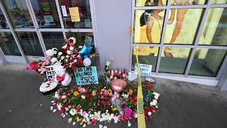 Family of teen killed by LAPD hold news conference
