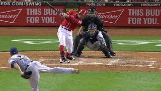 MIL@CIN: Votto plates Barnhart with single to right