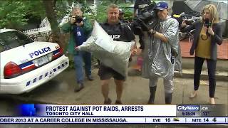 Marc and Jodie Emery hold protest on anniversary on pot shop raids