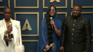 Oscars 2021: H.E.R. Wins Original Song Award for ‘Judas and the Black Messiah’ Track (Full Interv…