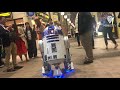 小倉の商店街に「r2 d2」、通行人騒然