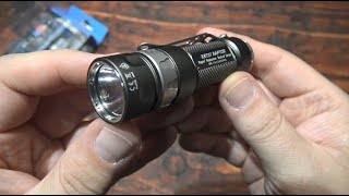 JetBeam RRT01 Raptor (Nichia 219C)  Flashlight Kit Review!