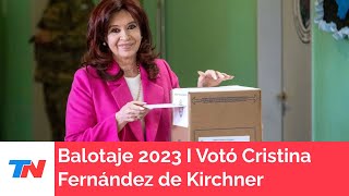 Votó Cristina Kirchner: "Siempre cuando se vota y la gente se expresa, vale la pena"