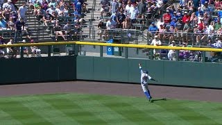 CHC@COL: Fowler makes a great running catch in center