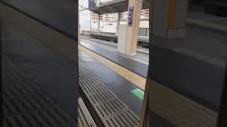 阪急 高槻市駅🚉にて 準急 京都河原町行き 7300系 7305F編成 ドア閉めまでの様子