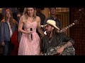 Miley Cyrus and Billy Ray Cyrus Pay Tribute to Tom Petty with Wildflowers Cover