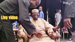 Ebenezer Obey Live at the Air Peace Awards of Nigeria's Past Heroes