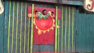 Renaissance Festival 2013 - Tomato Justice! First throw a direct hit!