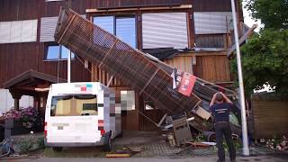 Poolpanne: Balkon in Stuttgart-West eingestürzt