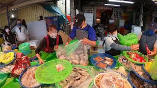 鮭魚中骨，幫你處理好了，直接煮湯烤都好吃 興達港觀光魚市海鮮拍賣興達港王中皇海鮮叫賣