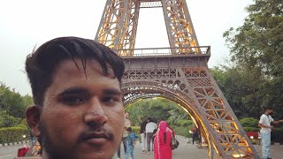 DILLI me 50rs me Paris