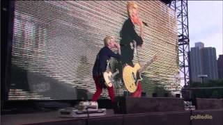 Green Day - Know Your Enemy Live @Lollapalooza 2010 HD